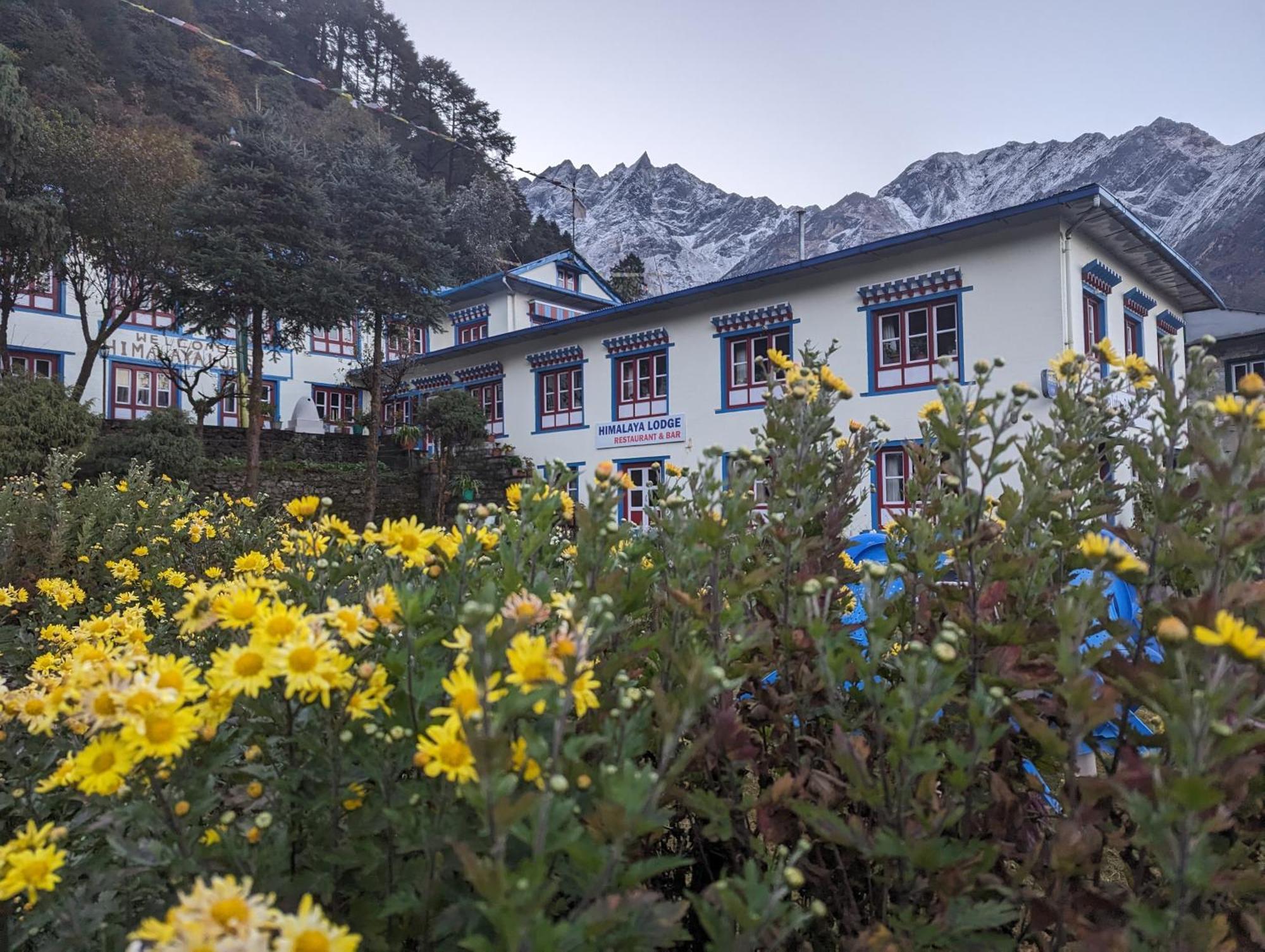 Lukla Himalaya Lodge Bagian luar foto